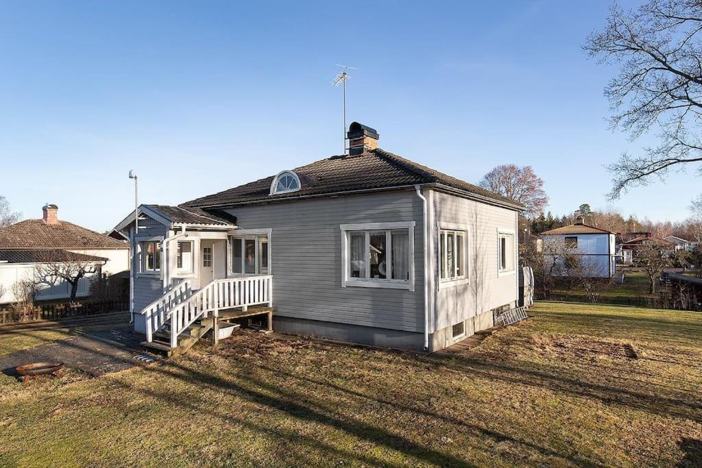 Trevligt Hus Med Egen Gard Och Fri Wifi, Emmaboda Kommun, Lindas Экстерьер фото
